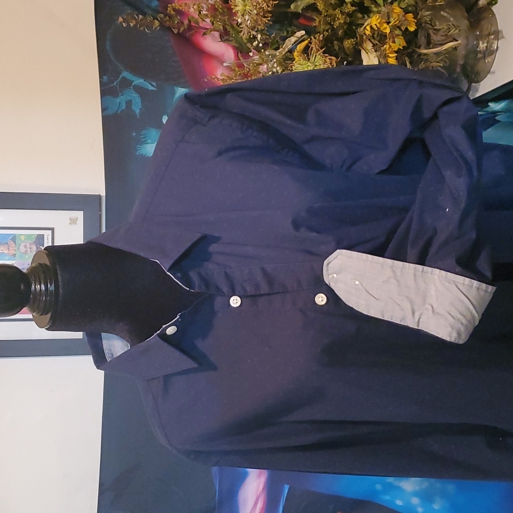 Xl Blue button up